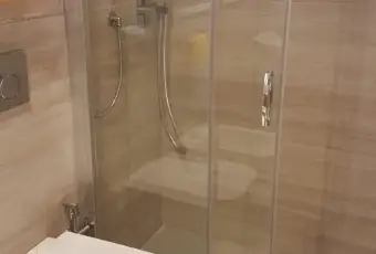 Rexer-Forte-dei-Marmi-Casa-con-giardino-indipendente-BAGNO