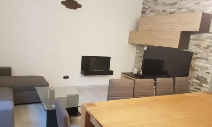 Rexer-Forte-dei-Marmi-Casa-con-giardino-indipendente-SALONE