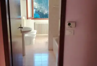 Rexer-Adria-GRANDE-APPARTAMENTO-BAGNO