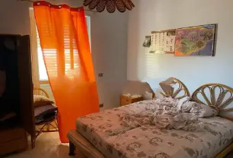 Rexer-Ricadi-Vendesi-appartamento-in-Piazza-Municipio-a-Ricadi-VV-CAMERA-DA-LETTO