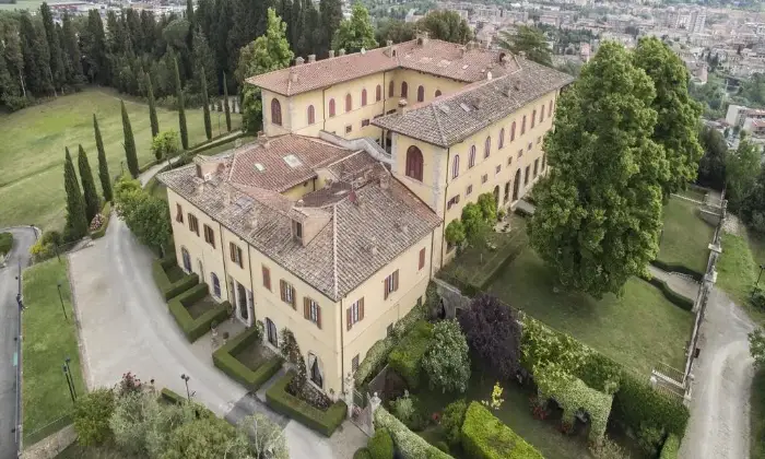 Rexer-Poggibonsi-Appartamento-in-villa-storica-ALTRO