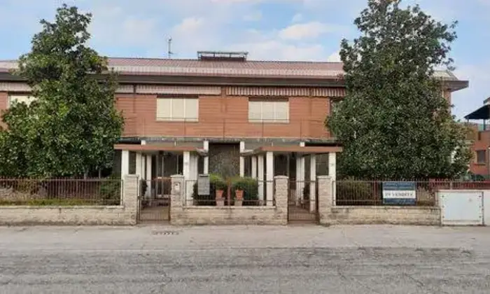 Rexer-Calderara-di-Reno-Edificio-multiuso-in-vendita-in-via-Corazza-ALTRO