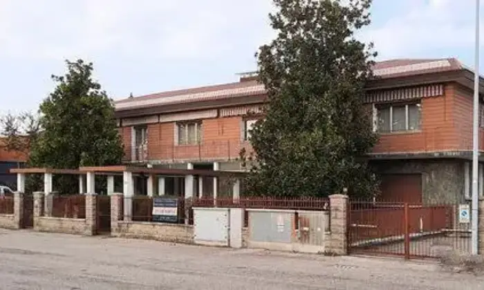 Rexer-Calderara-di-Reno-Edificio-multiuso-in-vendita-in-via-Corazza-ALTRO