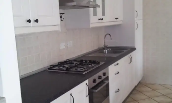Rexer-Rimini-Appartamento-Rimini-posizione-strategica-m-CUCINA