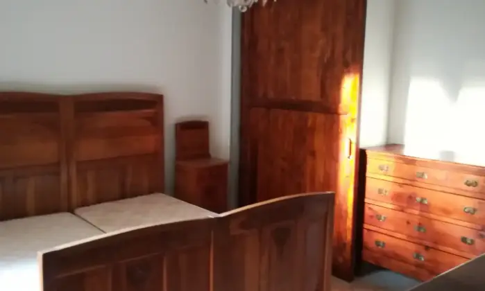 Rexer-Rimini-Appartamento-Rimini-posizione-strategica-m-CAMERA-DA-LETTO