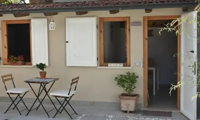 Rexer-Camaiore-Depandance-indipendente-mq-GIARDINO