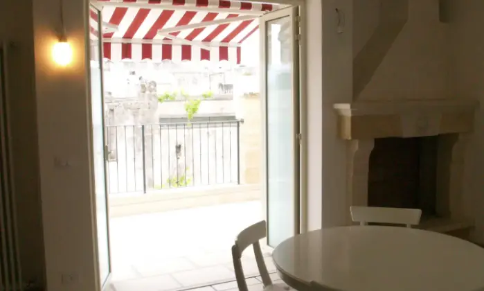 Rexer-Miggiano-A-Miggiano-LE-si-affitta-bilocale-indipendente-di-circa-mq-posto-al-primo-piano-SALONE
