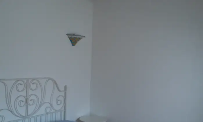 Rexer-Miggiano-A-Miggiano-LE-si-affitta-bilocale-indipendente-di-circa-mq-posto-al-primo-piano-CAMERA-DA-LETTO