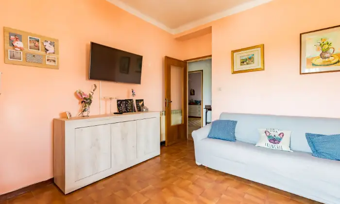 Rexer-Pieve-del-Cairo-Quadrilocale-luminoso-SALONE