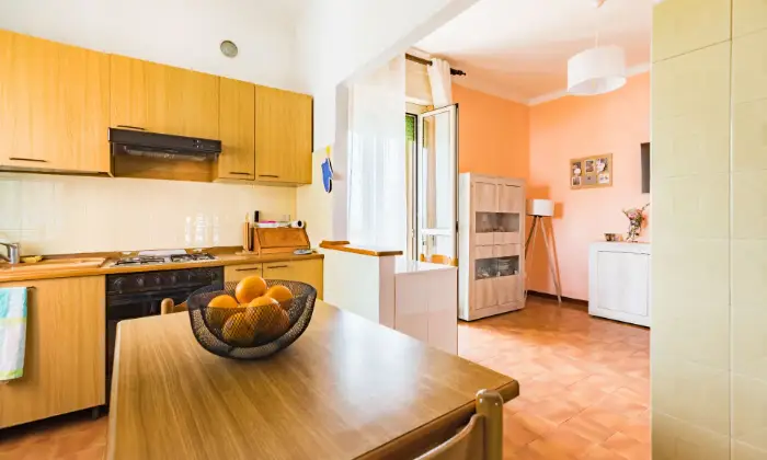 Rexer-Pieve-del-Cairo-Quadrilocale-luminoso-CUCINA