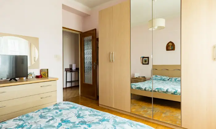 Rexer-Pieve-del-Cairo-Quadrilocale-luminoso-CAMERA-DA-LETTO