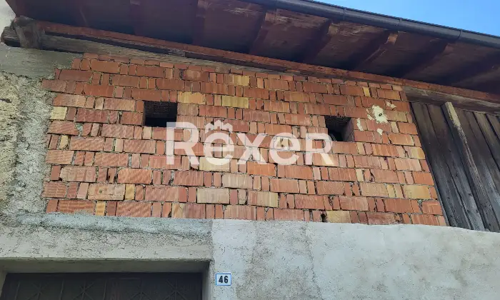 Rexer-Terzolas-Terratetto-plurifamiliare-vicolo-Alto-Terzolas-TN-da-ristrutturare-Altro