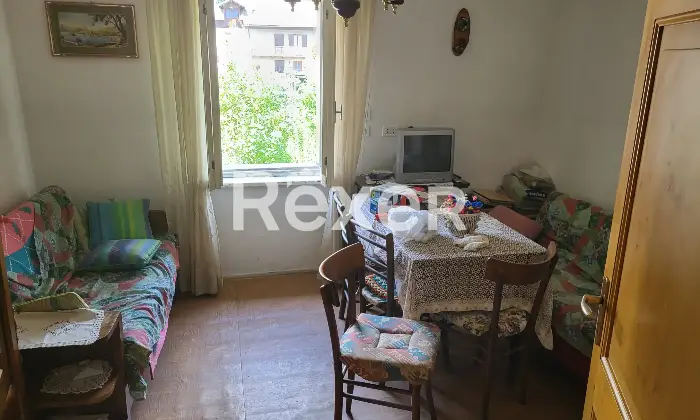 Rexer-Terzolas-Terratetto-plurifamiliare-vicolo-Alto-Terzolas-TN-da-ristrutturare-Altro