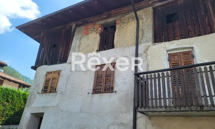 Rexer-Terzolas-Terratetto-plurifamiliare-vicolo-Alto-Terzolas-TN-da-ristrutturare-Altro