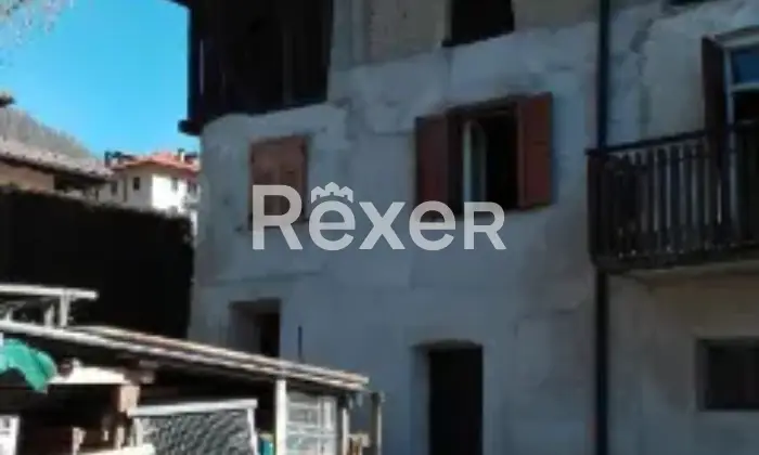 Rexer-Terzolas-Terratetto-plurifamiliare-vicolo-Alto-Terzolas-TN-da-ristrutturare-Altro