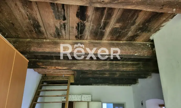 Rexer-Terzolas-Terratetto-plurifamiliare-vicolo-Alto-Terzolas-TN-da-ristrutturare-Altro