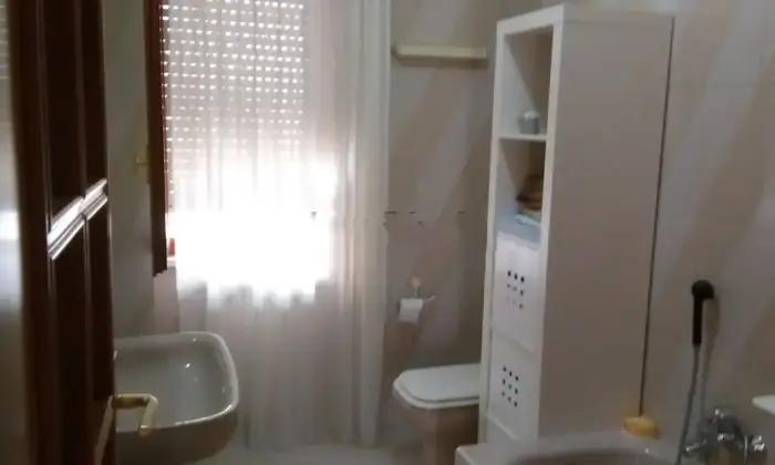 Rexer-Serracapriola-Appartamento-vista-mare-a-Serracapriola-BAGNO
