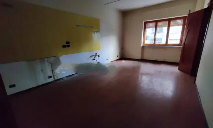 Rexer-Rende-Appartamento-piazzale-Genova-Rende-CUCINA
