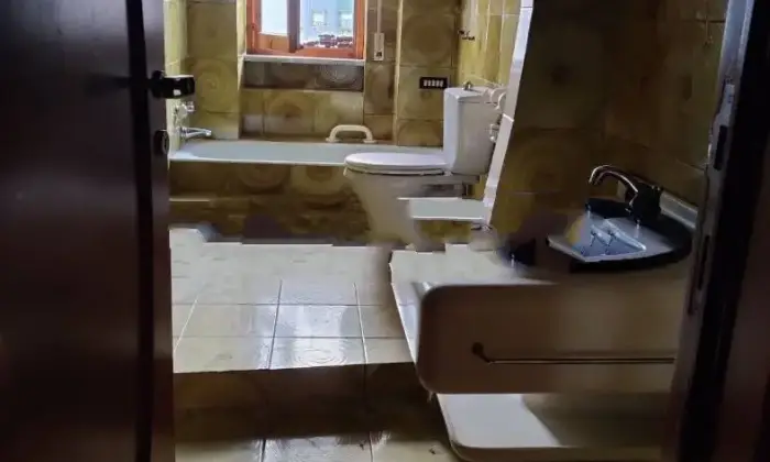 Rexer-Rende-Appartamento-piazzale-Genova-Rende-BAGNO
