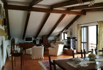 Rexer-Montaldo-di-Mondov-Attico-vani-a-Roburent-SALONE