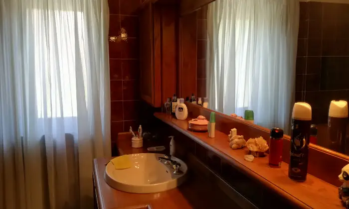 Rexer-Montaldo-di-Mondov-Attico-vani-a-Roburent-BAGNO