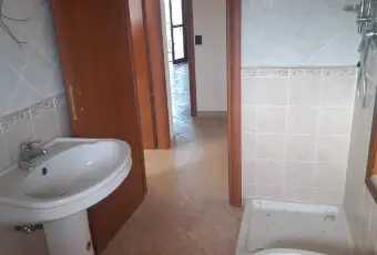 Rexer-San-Vito-Chietino-Appartamento-al-piano-senza-ascensore-box-auto-doppio-BAGNO