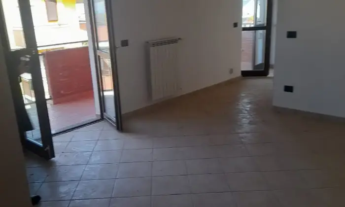 Rexer-San-Vito-Chietino-Appartamento-al-piano-senza-ascensore-box-auto-doppio-SALONE