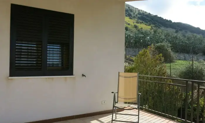 Rexer-Cinisi-Villa-Casa-indipendente-in-piano-margi-Cinisi-TERRAZZO