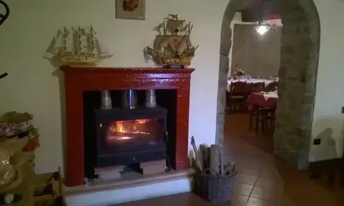 Rexer-Monterenzio-Locanda-con-camere-in-vendita-in-via-Poggio-delle-Costanze-a-Monterenzio-SALONE