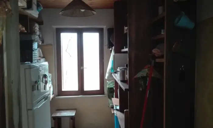 Rexer-Cagli-Cielo-Terra-in-piccolo-borgo-appenninico-CUCINA