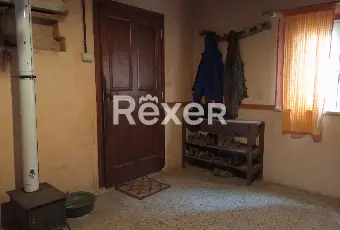 Rexer-Cagli-Cielo-Terra-in-piccolo-borgo-appenninico-Altro