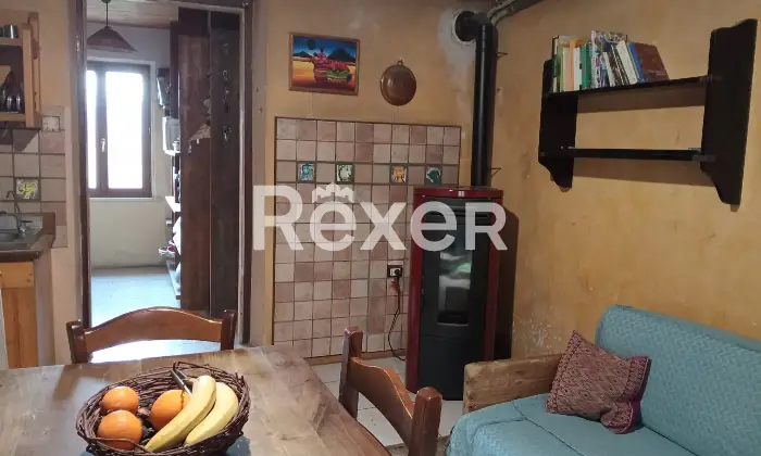 Rexer-Cagli-Cielo-Terra-in-piccolo-borgo-appenninico-Altro