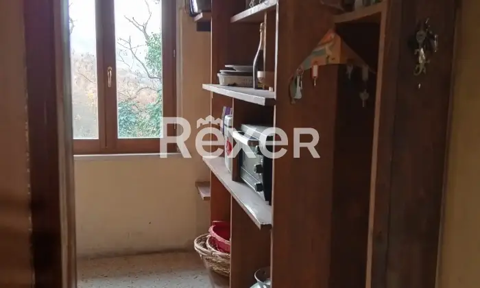 Rexer-Cagli-Cielo-Terra-in-piccolo-borgo-appenninico-Altro