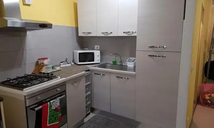 Rexer-Monticiano-Trilocale-in-vendita-in-via-Ricasoli-a-Monticiano-CUCINA