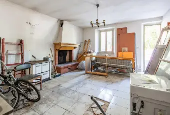 Rexer-San-Benedetto-Val-di-Sambro-Casa-indipendente-su-piani-SALONE