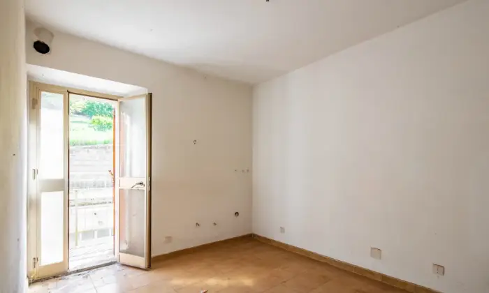 Rexer-San-Benedetto-Val-di-Sambro-Casa-indipendente-su-piani-CUCINA