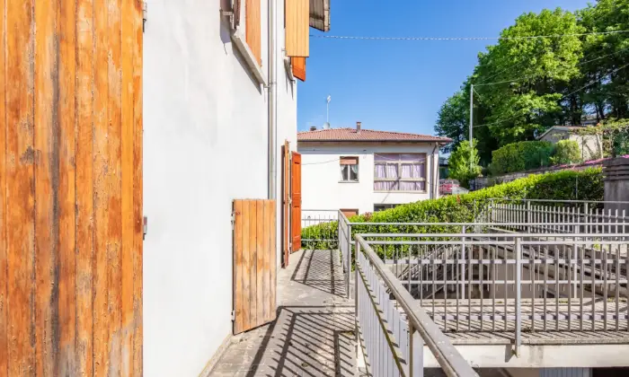 Rexer-San-Benedetto-Val-di-Sambro-Casa-indipendente-su-piani-TERRAZZO
