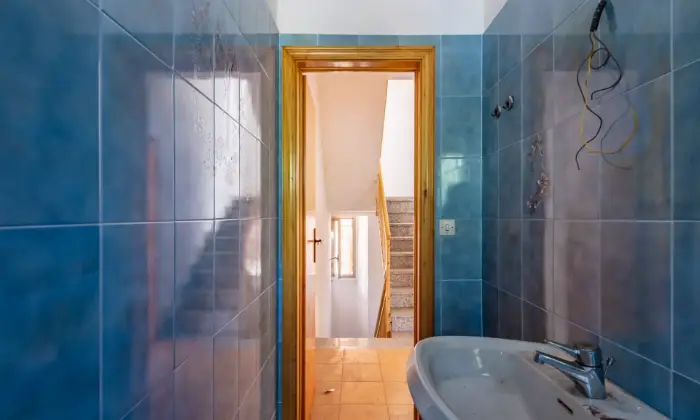 Rexer-San-Benedetto-Val-di-Sambro-Casa-indipendente-su-piani-BAGNO