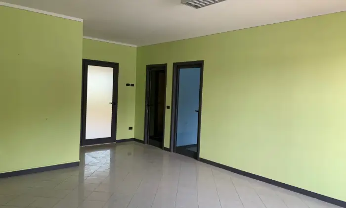 Rexer-Borgo-San-Lorenzo-INTERESSANTE-UFFICIO-AMPIO-E-LUMINOSO-ALTRO