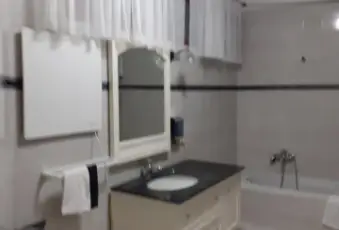 Rexer-Cellamare-Vivere-in-campagna-vicina-al-centro-abitato-BAGNO
