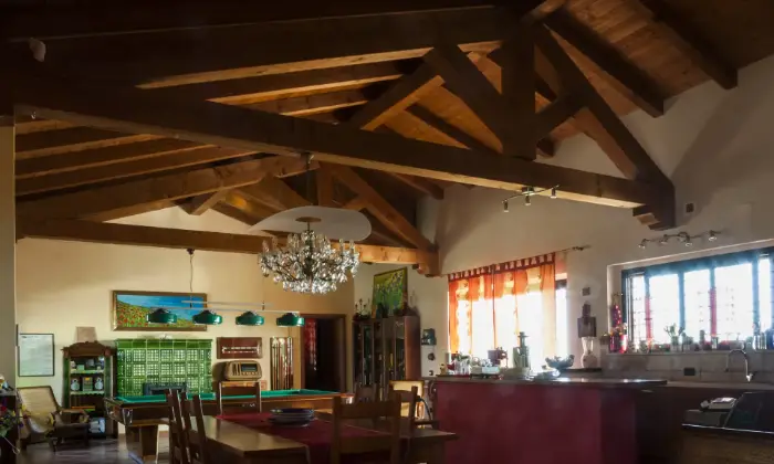 Rexer-Montenero-di-Bisaccia-Villa-fronte-mare-in-Molise