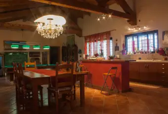 Rexer-Montenero-di-Bisaccia-Villa-fronte-mare-in-Molise-SALONE