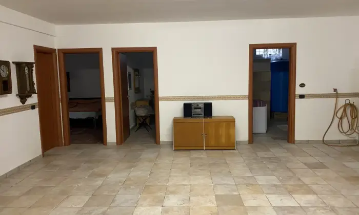 Rexer-Montenero-di-Bisaccia-Villa-fronte-mare-in-Molise