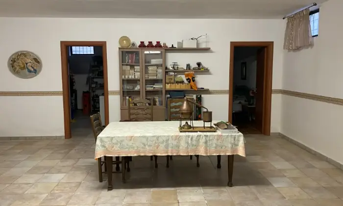 Rexer-Montenero-di-Bisaccia-Villa-fronte-mare-in-Molise