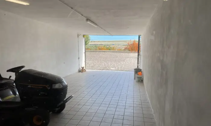Rexer-Montenero-di-Bisaccia-Villa-fronte-mare-in-Molise