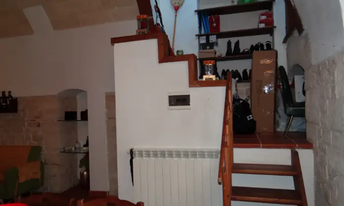 Rexer-Acquaviva-delle-Fonti-Appartamento-Indipendente-CUCINA