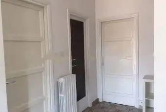 Rexer-Viterbo-Bilocale-via-Emilio-Bianchi-Viterbo-SALONE