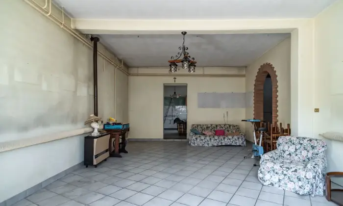 Rexer-Suardi-Casa-indipendente-su-due-livelli-e-ampio-spazio-esterno-TAVERNA