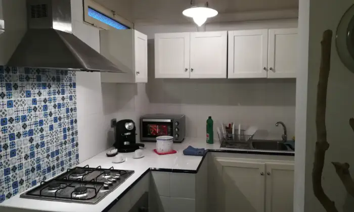 Rexer-SantAlessio-Siculo-Bivani-fronte-mare-freschissimo-in-residence-CUCINA