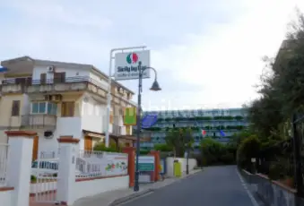 Rexer-GiardiniNaxos-Bivani-centro-Giardini-Naxos-Recanati-TERRAZZO